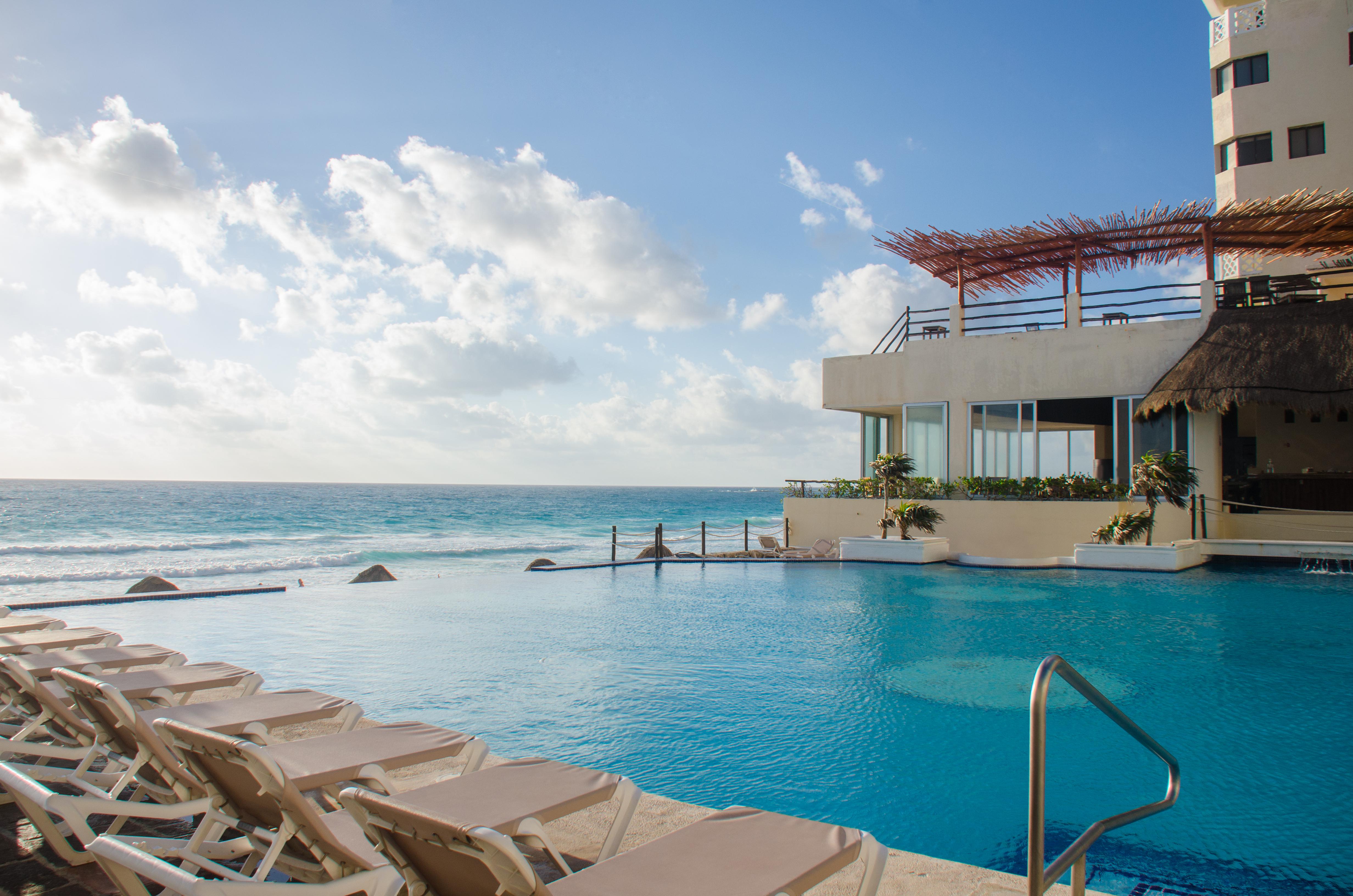 Bsea Cancun Plaza Hotel Экстерьер фото