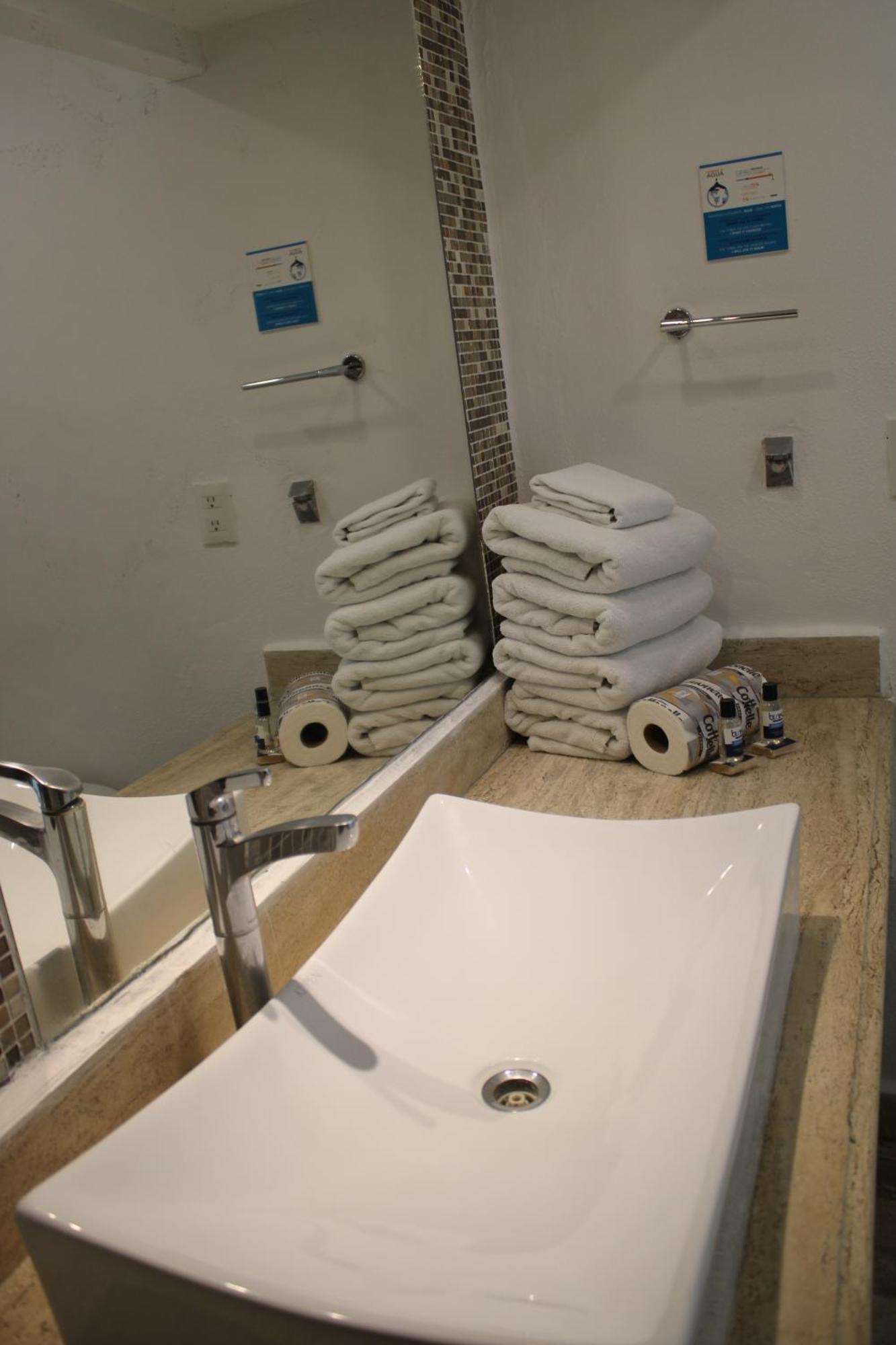 Bsea Cancun Plaza Hotel Экстерьер фото
