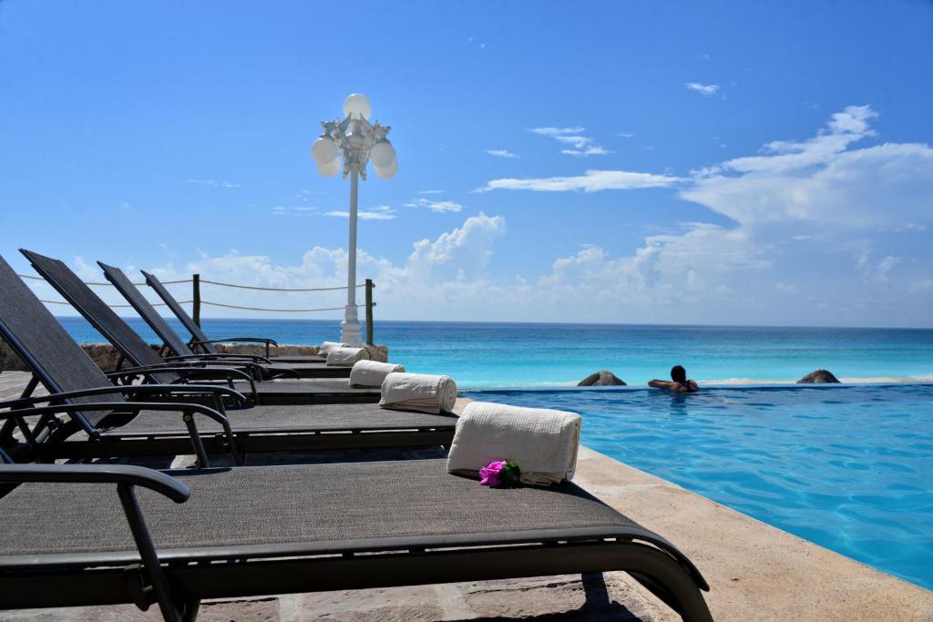 Bsea Cancun Plaza Hotel Номер фото